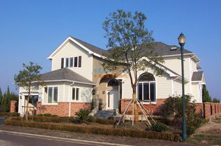 東莞純木構木屋與廈門優(yōu)惠防腐木屋 結合耐用金屬配件家具的完美選擇
